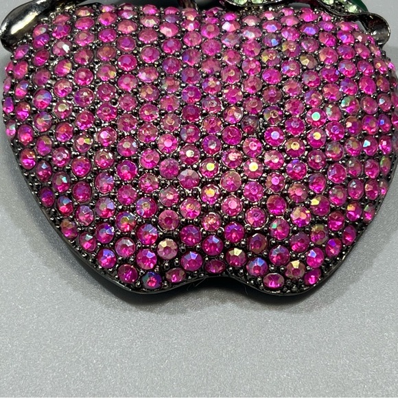 VTG Rare Red Iridescent Rhinestone Prong-Set Apple Belt Buckle With Stem Leaf - Picture 4 of 7